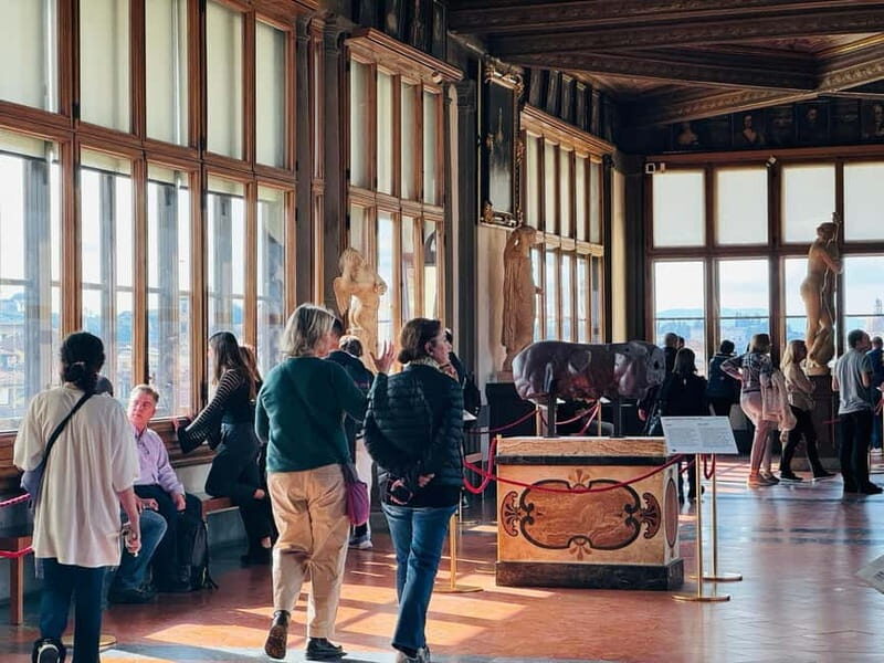 Florence: Uffizi Gallery Skip-the-line Ticket with escort - A chronological Uffizi walk: from Byzantine art to Renaissance