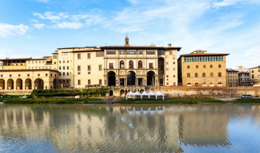 From Rome: Florence Uffizi & Accademia Guided Tour - Uffizi courtyard + Brunelleschi’s Dome: architecture that frames the art