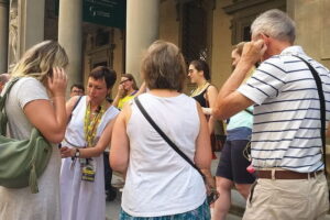 The Uffizi discovery tour with your private guide in Florence - Where to meet at the Uffizi (and how pickup works)