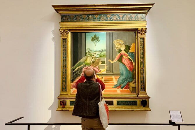 Uffizi Gallery Tour- Renaissance Masterpieces & Expert Guide - Piazza del Duomo and Piazza della Signoria: The City Context Part